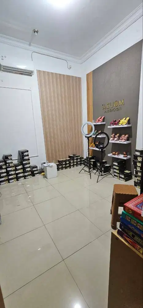 Disewakan Rumah Luas Full Furnish di Cisaranten - Arcamanik Bandung