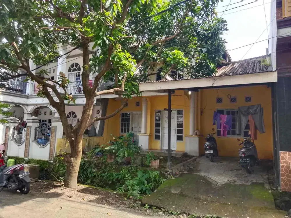 KOMP BUKIT KATULISTIWA JL PERINTIS KEMERDEKAAN