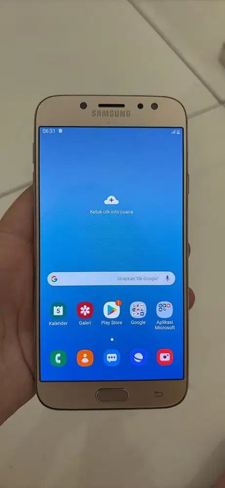 Samsung Galaxy J7 Pro