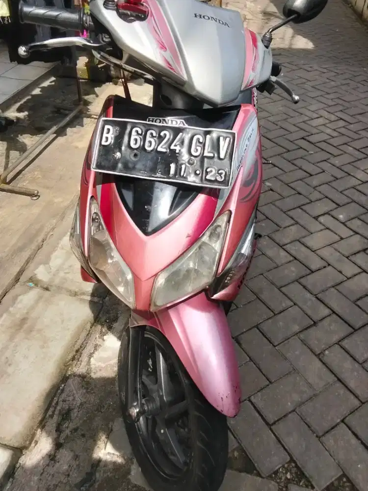 Jual motor Honda Vario tahun 2011