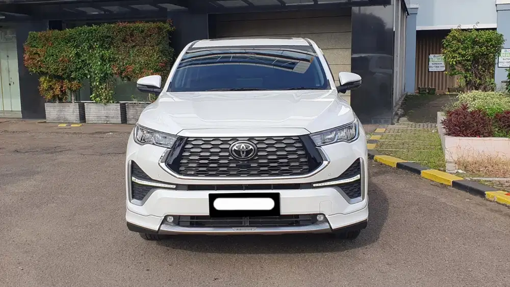 Km 6 ribu toyota kijang innova q hybrid modelista tss 2025 putih