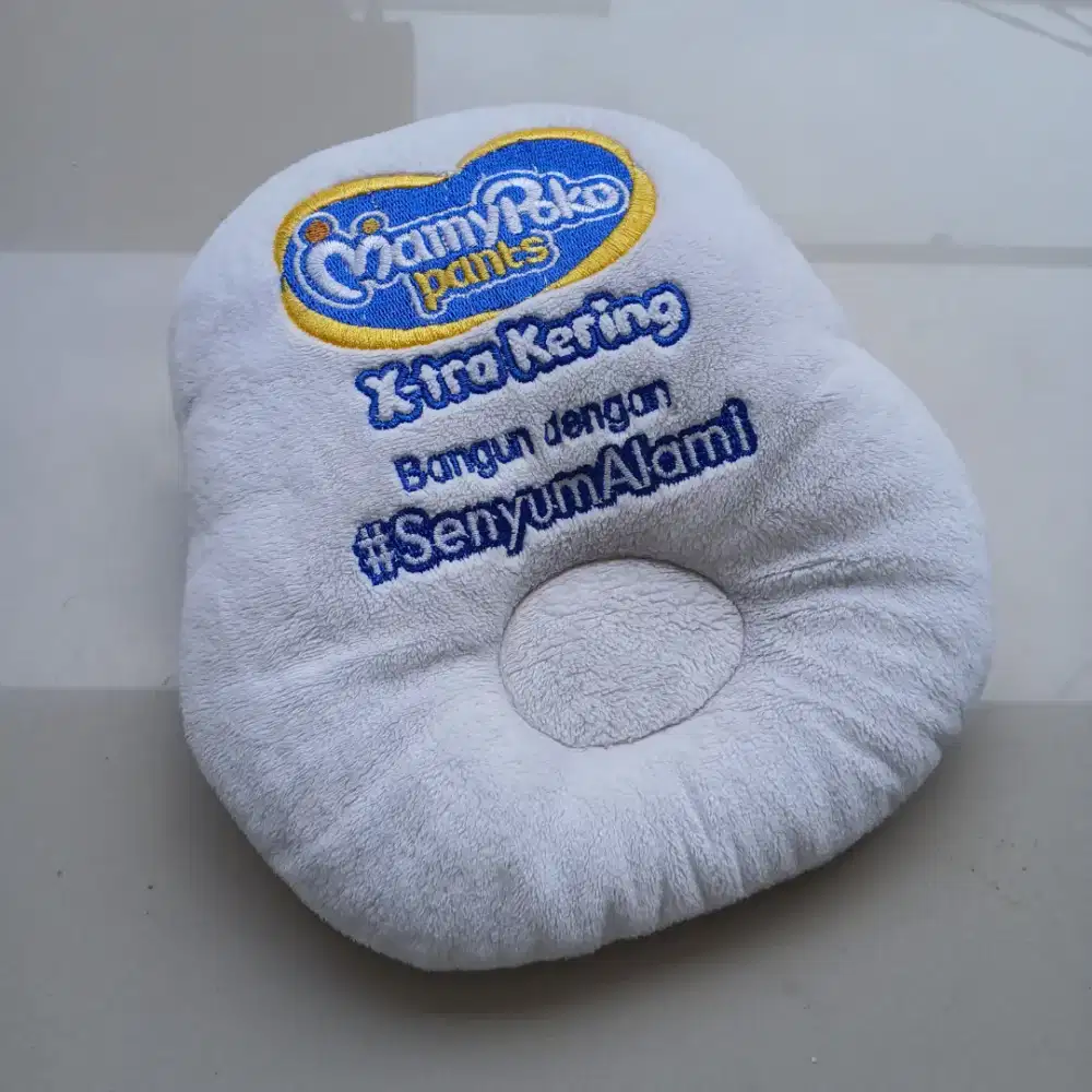 Bantal peang bantal gepeng Mamy Poko, preloved