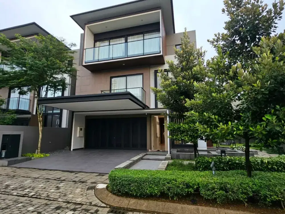 Rumah Show Unit Furnished Mewah Layton Navapark - BSD