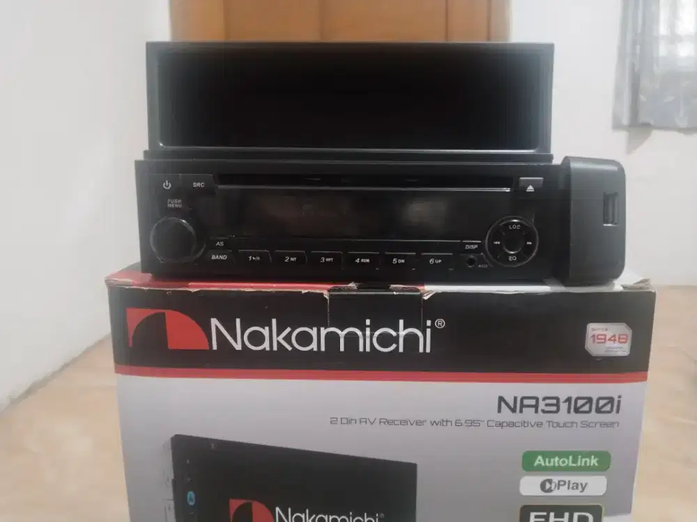 Tape Mobil Copotan (CD + Radio + Aux + Port Charger)