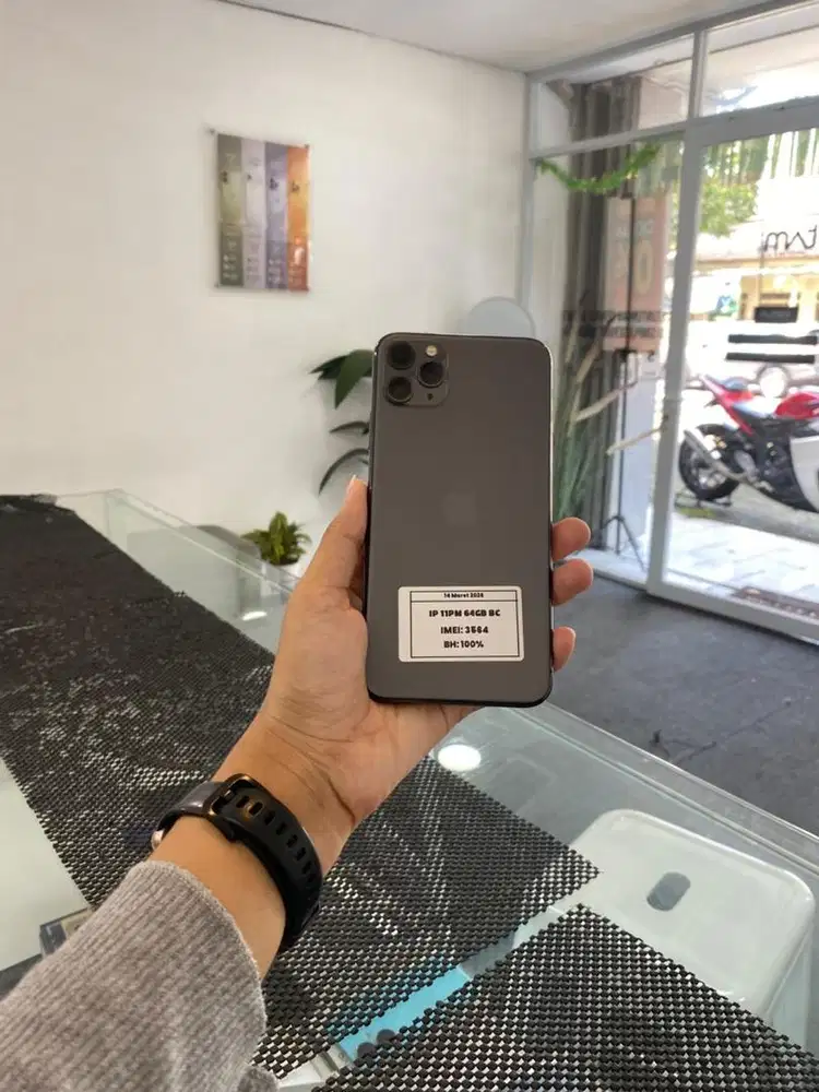 IPHONE 11 PRO MAX 54GB IBOX FULLSET NOMINUS MENERIMA TT/KREDIT
