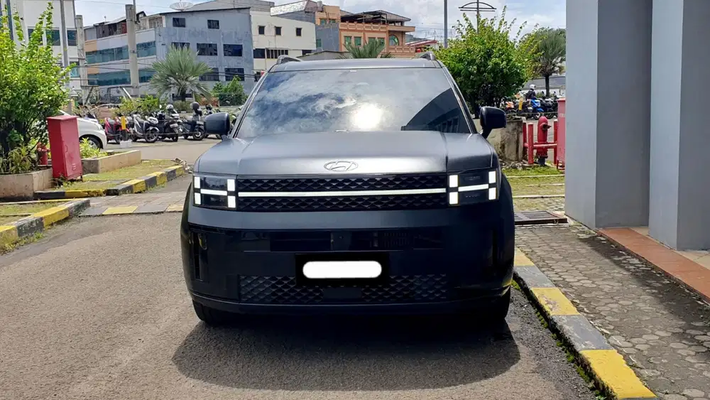 Hyundai santafe santa fe calligraphy hybrid 2025 hitam