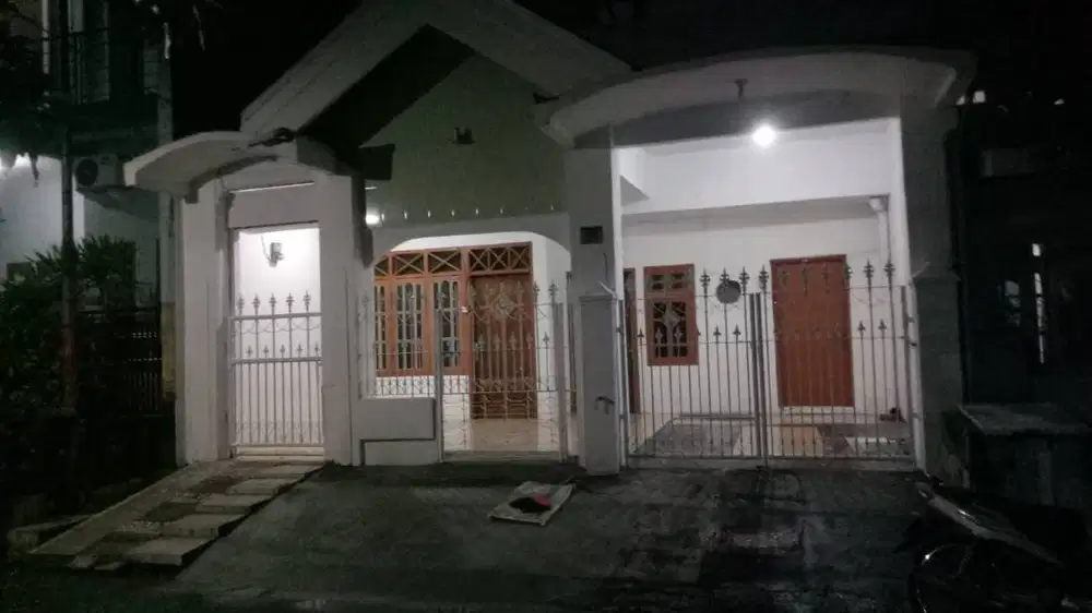 FOR SALE Rumah Siap Huni Perumahan Wisma Tropodo