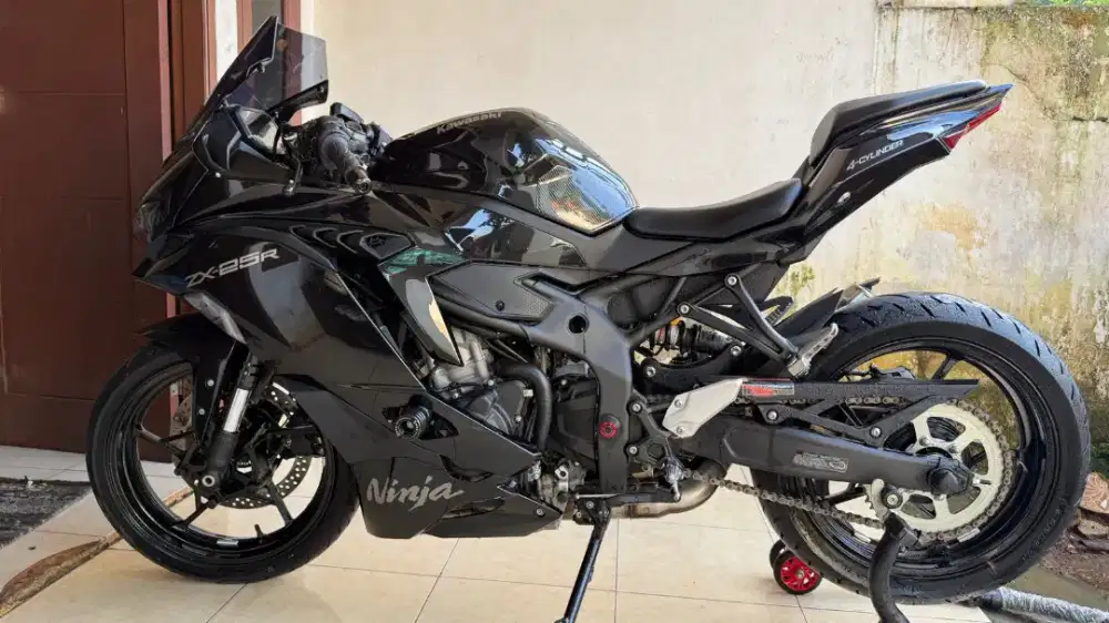 KAWASAKI NINJA ZX25R KM RENDAH JARANG PAKAI