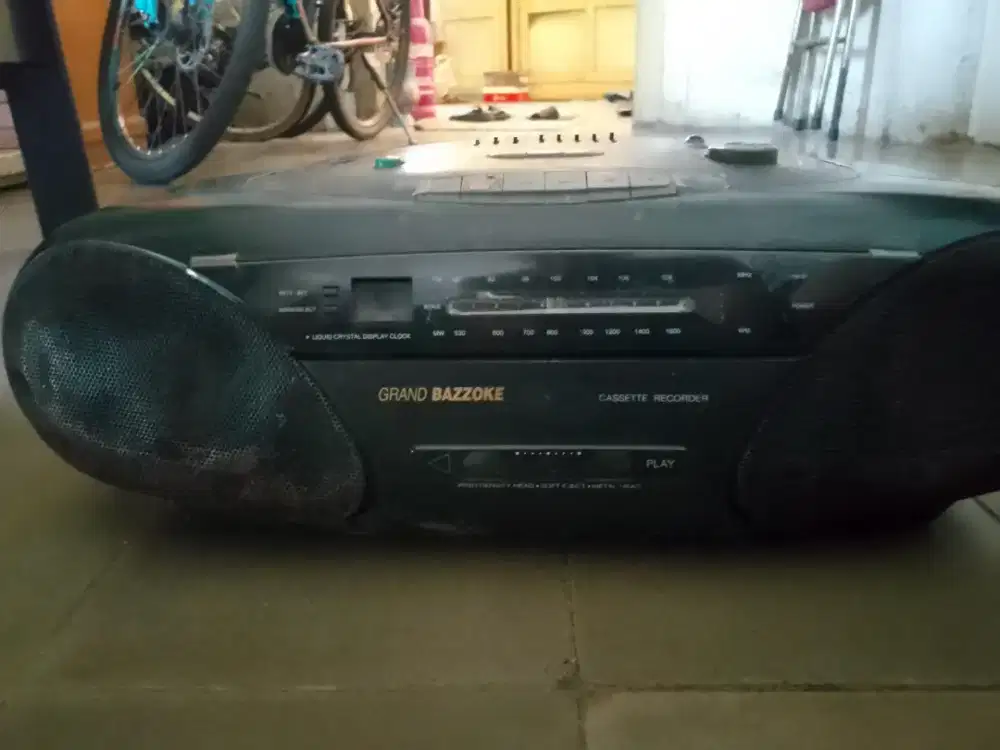 Radio tape merk Politron