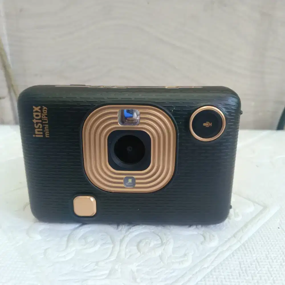 KAMERA INSTAX MINI LIPLAY