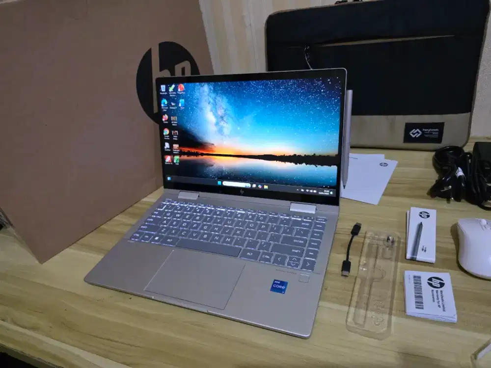 Laptop HP Envy x360 i7 ram 16gb ssd 1TB  Touch stylus yoga 2in1 xps