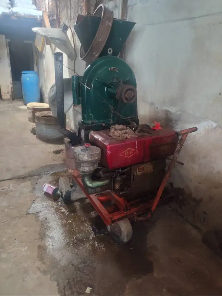 Mesin giling tepung. Beras / jagung / kopi / dll. Mesin donfeng