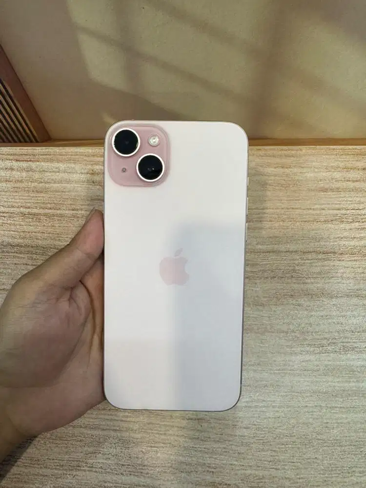 iPhone 15 Plus 128GB Pink Ex iBox BH 86% lengkap