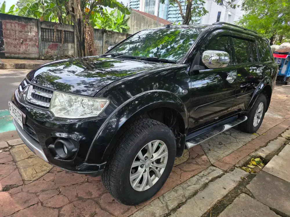 PAJERO EXCEED AT DIESEL SOLAR 2015