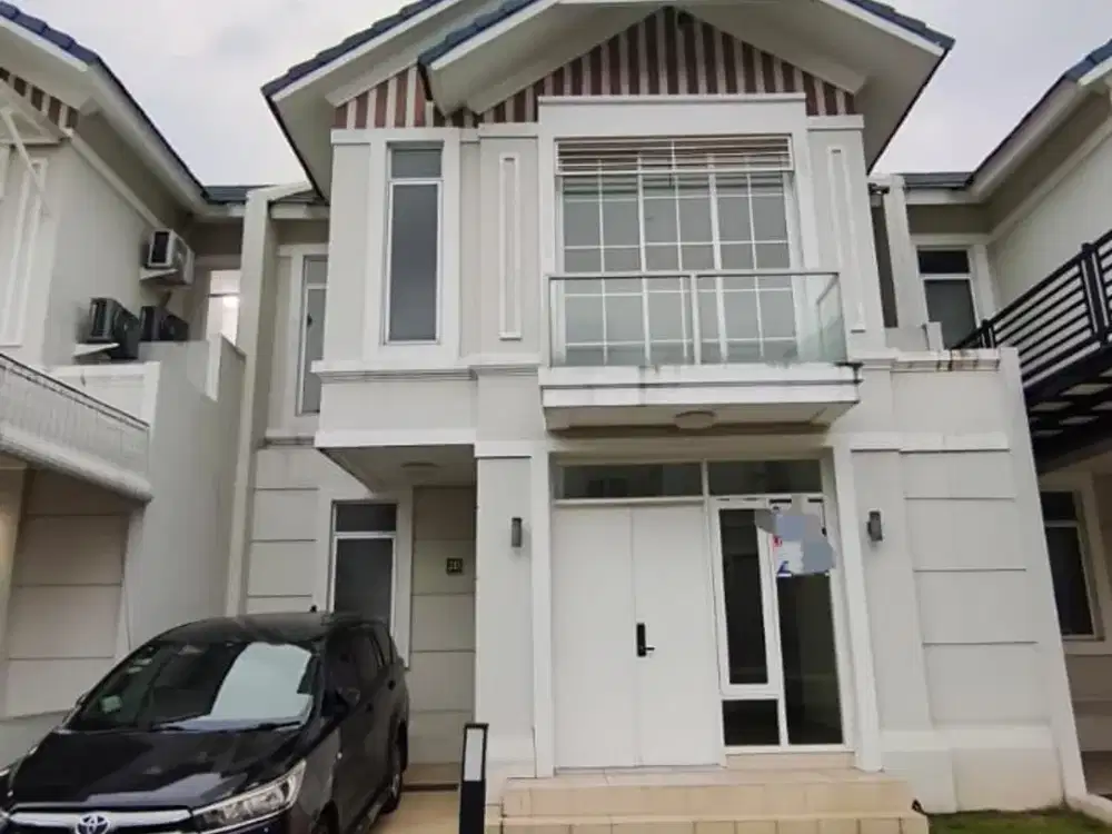 Disewakan Rumah Modern 2 Lantai dengan Lokasi Strategis Nyaman dan Fungsional