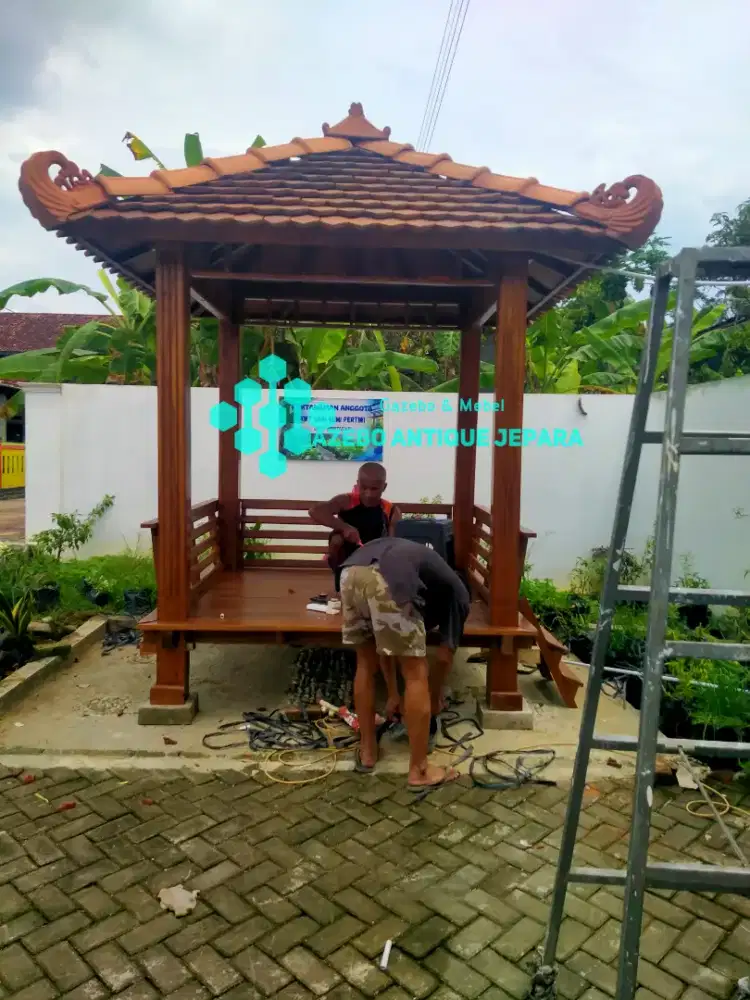 gazebo minimalis antik