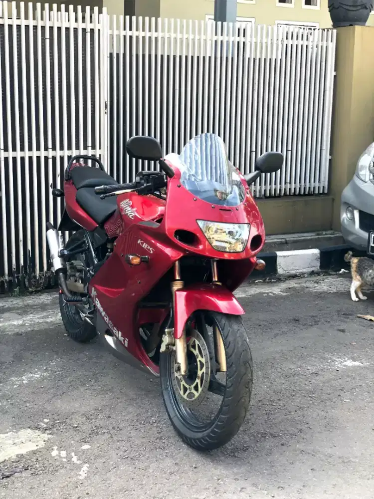 Kawasaki Ninja RR (Tangan ke 1 dari Baru)