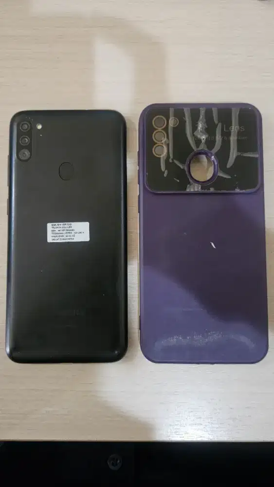 Samsung Galaxy M11 Hitam 3/32 Batangan