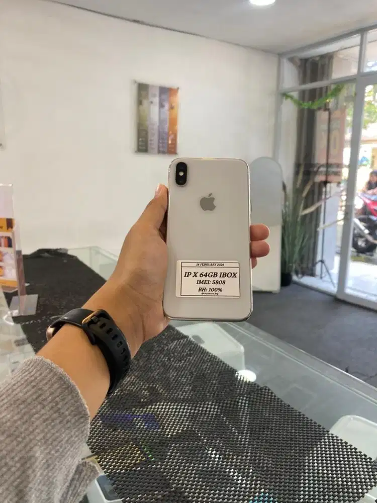 IPHONE X iBOX 64GB FULLSET NOMINUS MENERIMA TT/KREDIT