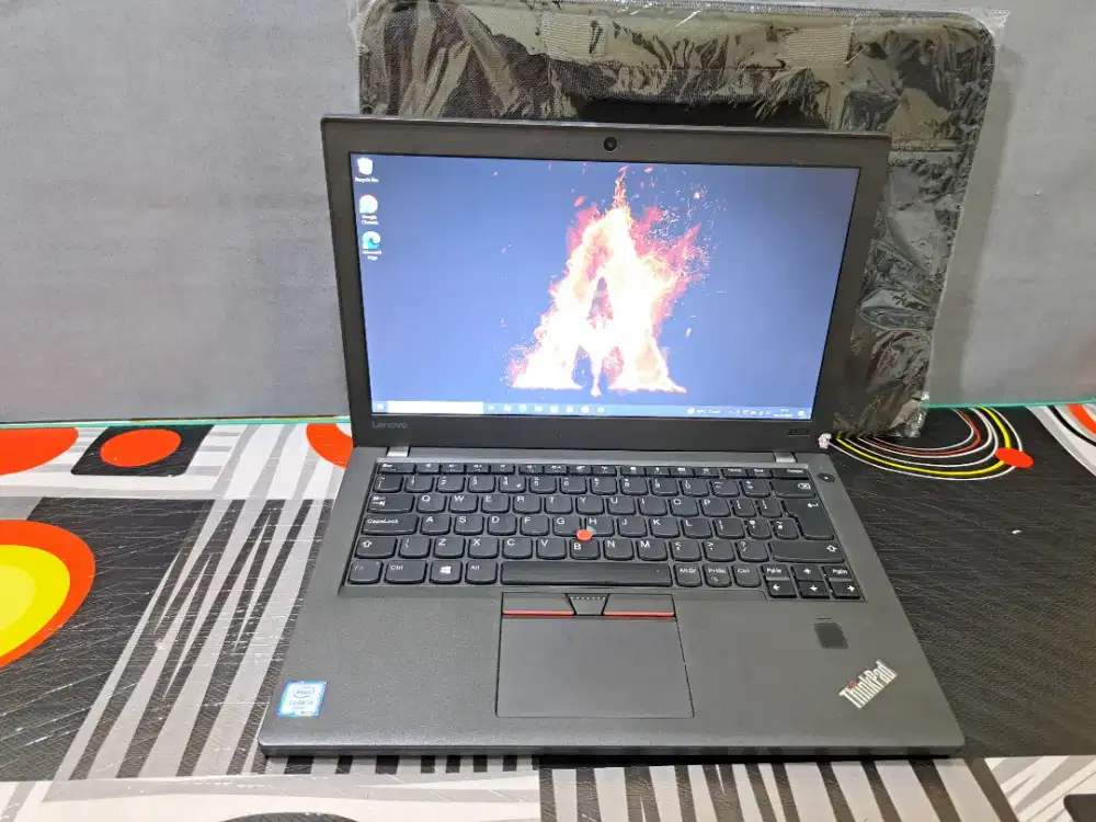 Core i5 gen 6 ram 8 lenovo thinkpad X270 siap pakai