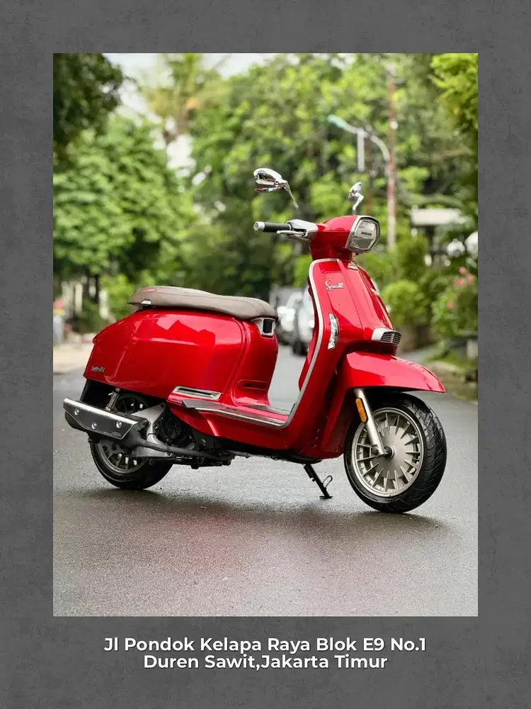 LAMBRETTA SPECIAL V200 TH 2019 HIGH GLOSS RED Perfect Condition