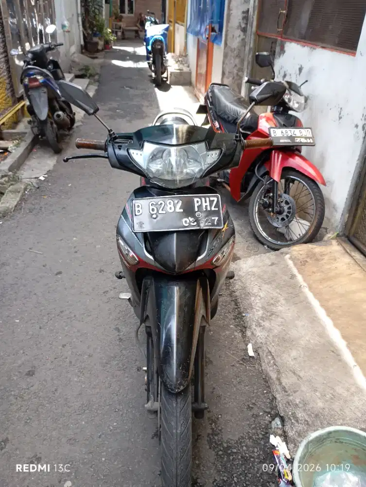 Jual motor Supra x 125cc karburator doubel disc th 2007 surat2 lngkp