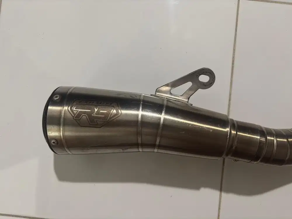Knalpot R9 GP-SS R15