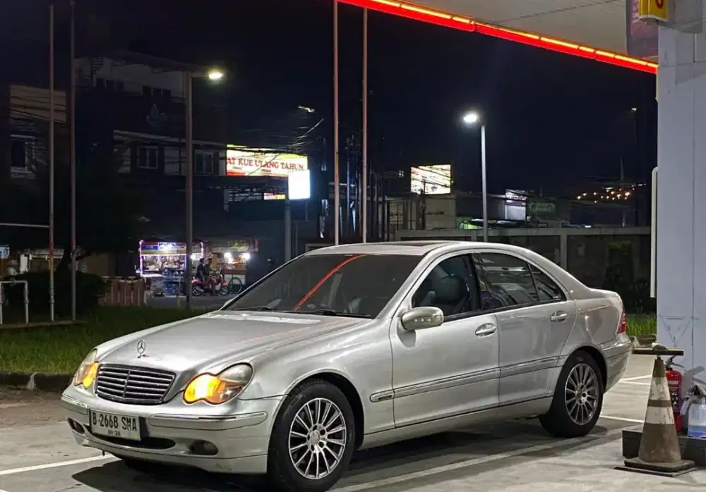 Mercedes Benz C240 Elegance AT 2003