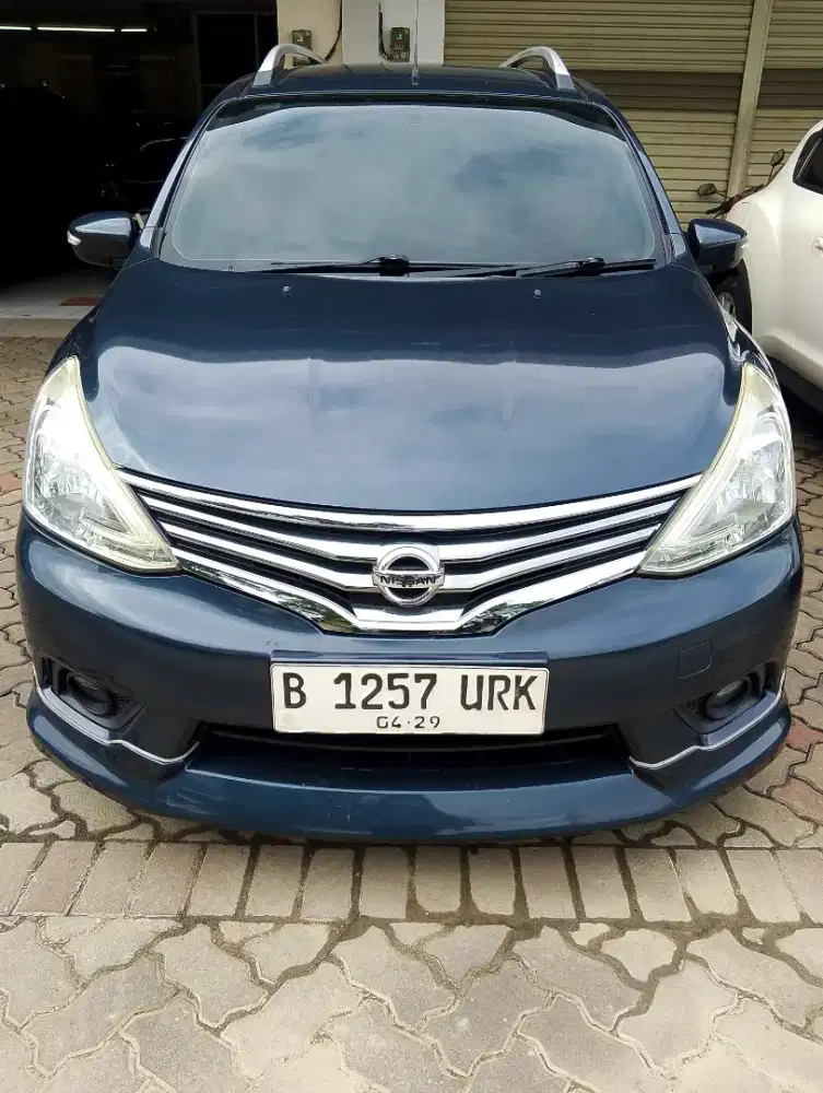 GRAND LIVINA HWS AT/AUTOMATIC 2014 BIRI