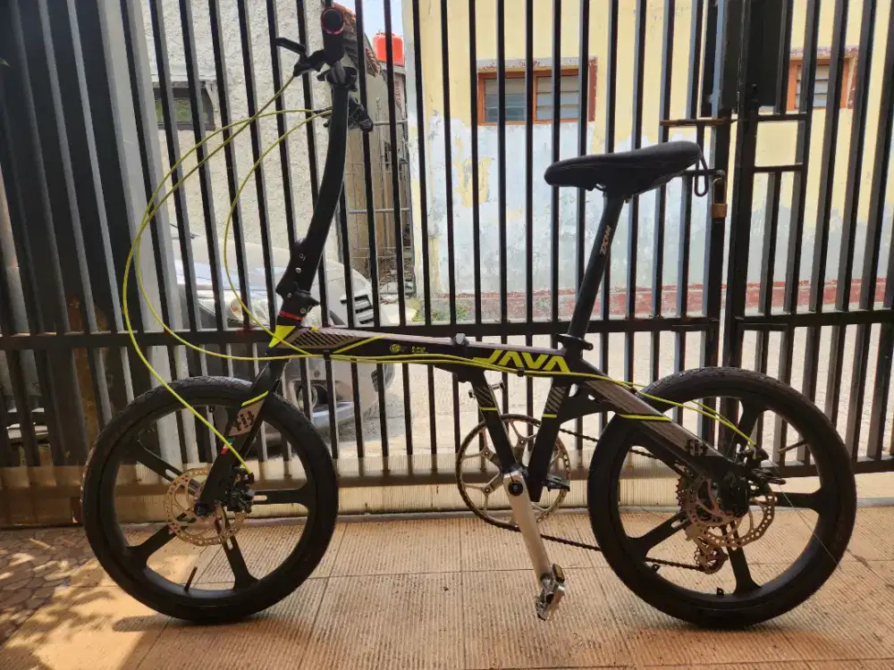 Sepeda lipat Java fit