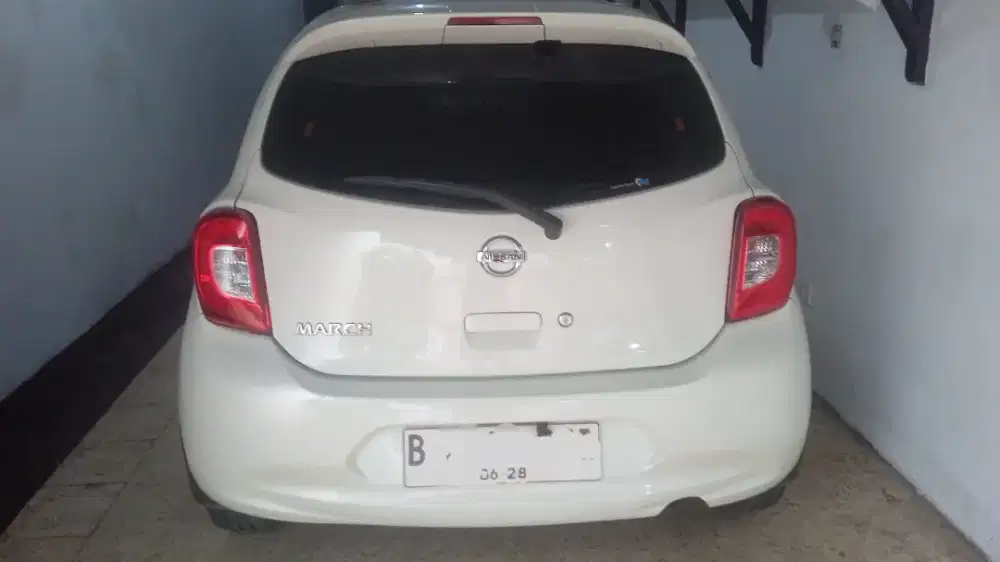 Nissan March 1.2 A/T 2017