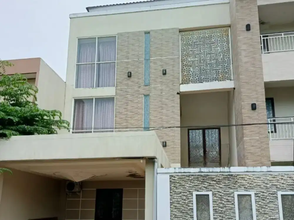 Dijual Rumah Makassar sekitar Jalan Aroepala, Jl Tun Abdul Razak, Manggala