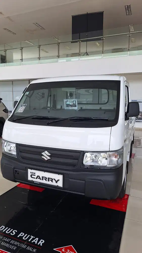 Suzuki Carry 2025 Bensin
