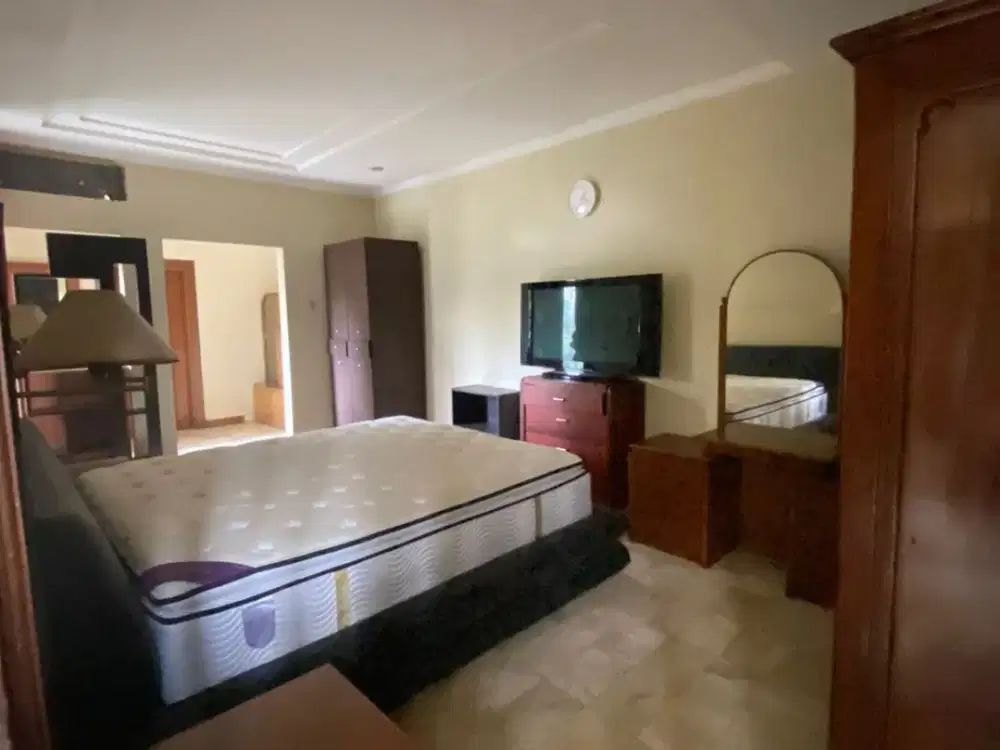 Dijual rumah Semi Furnished bebas banjir di Taman Galaxy, Bekasi