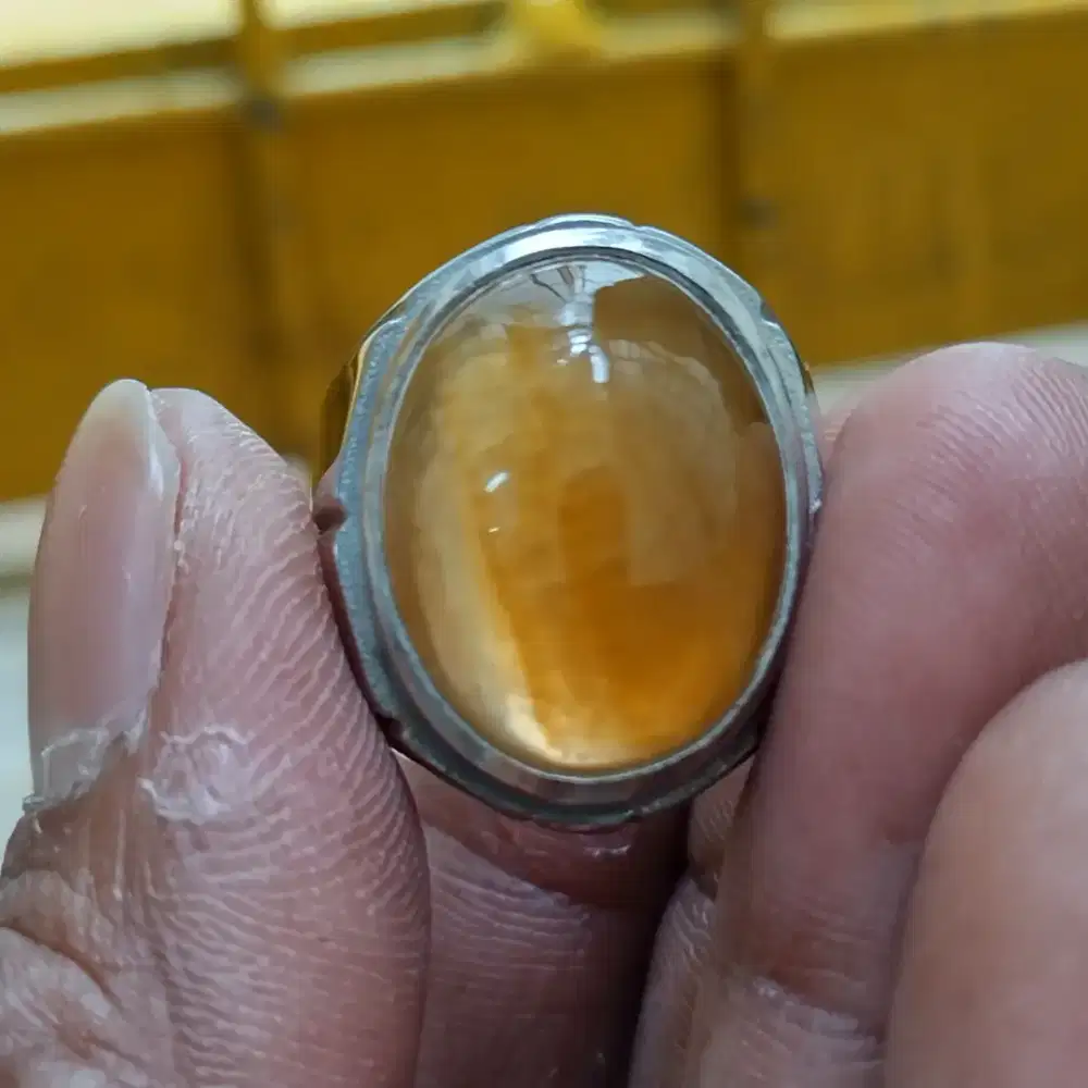 Cincin batu solar baturaja kristal