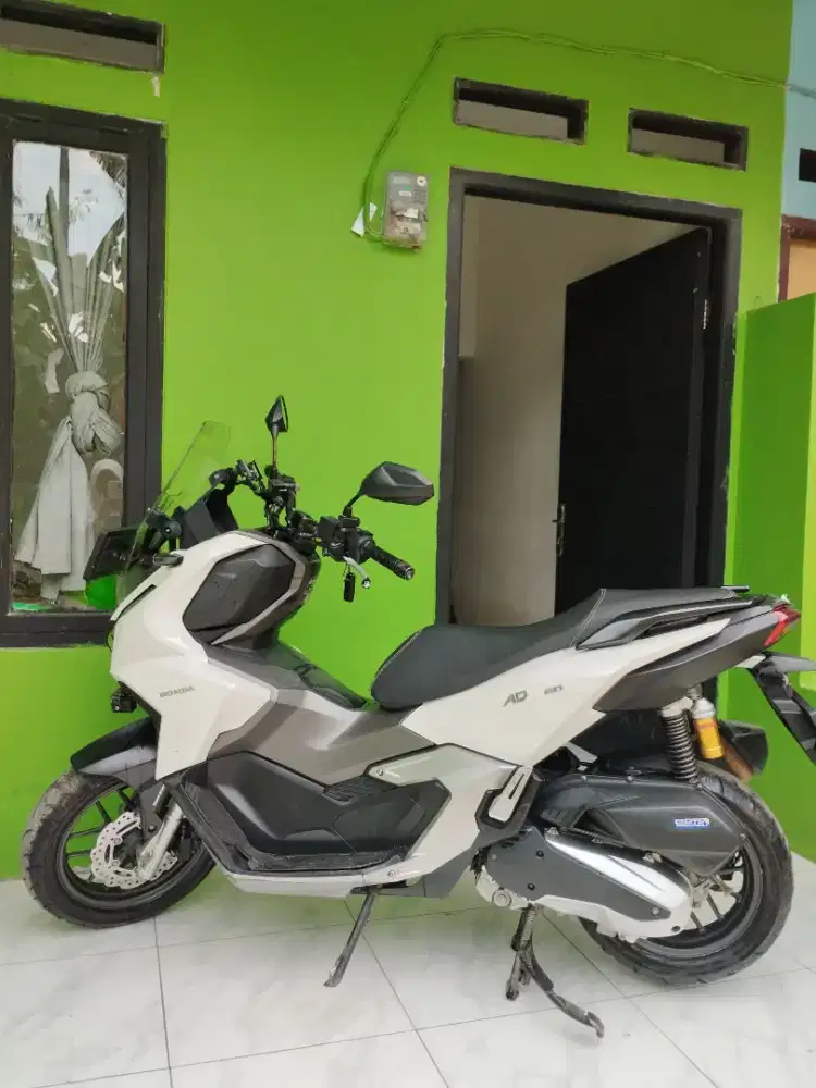 DIJUAL HONDA ADV 160!!!