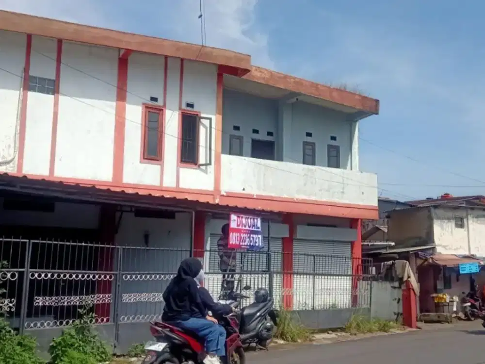 Di Jual Rumah Tua Di Mainroad Parakan Saat  Cisarenten endah Antapani Bandung