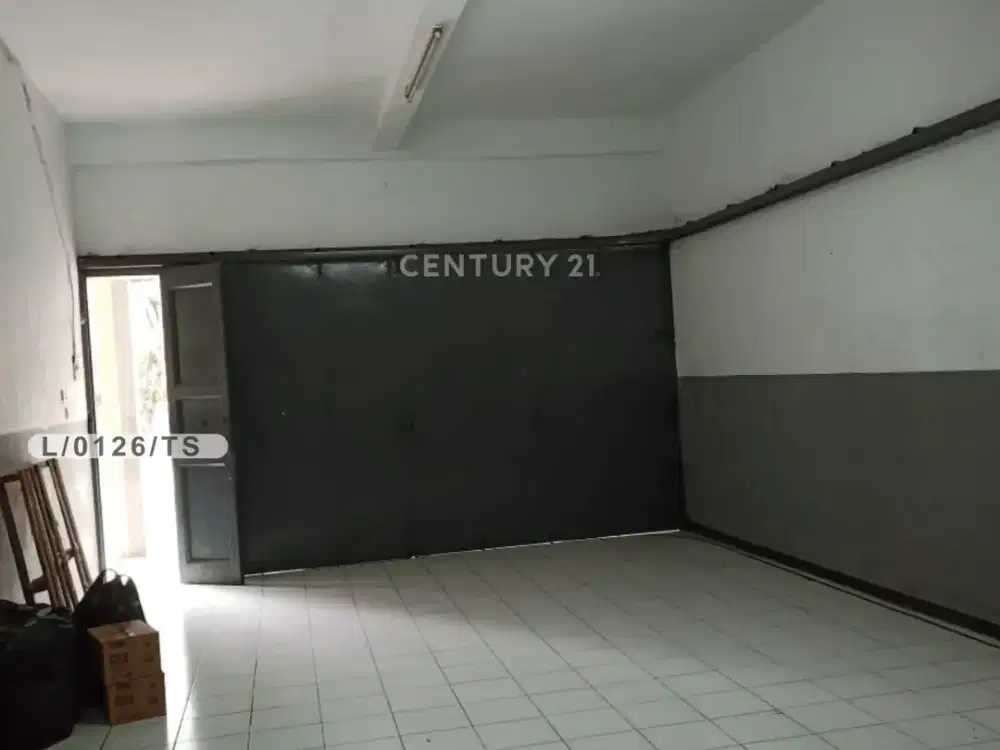 Ruko 3 Lantai Siap Untuk Usaha Strategis Di Holis Kota Bandung