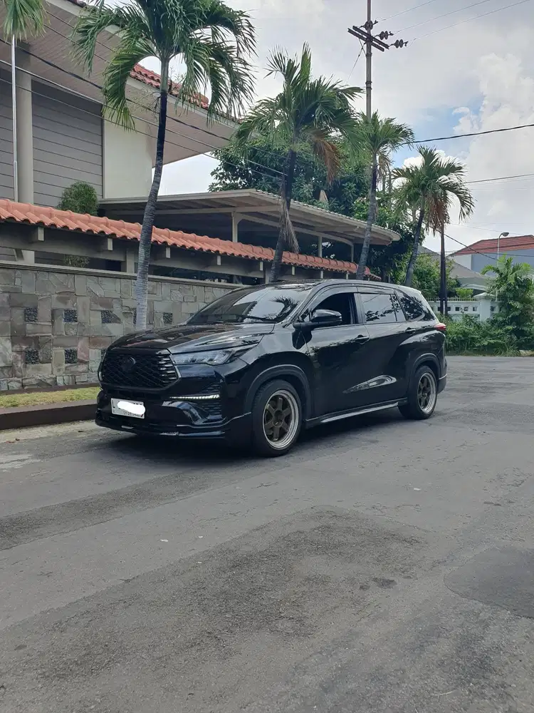 Innova Zenix 2024 G Bensin Matic Km 18rb Warna Hitam Full Ori total