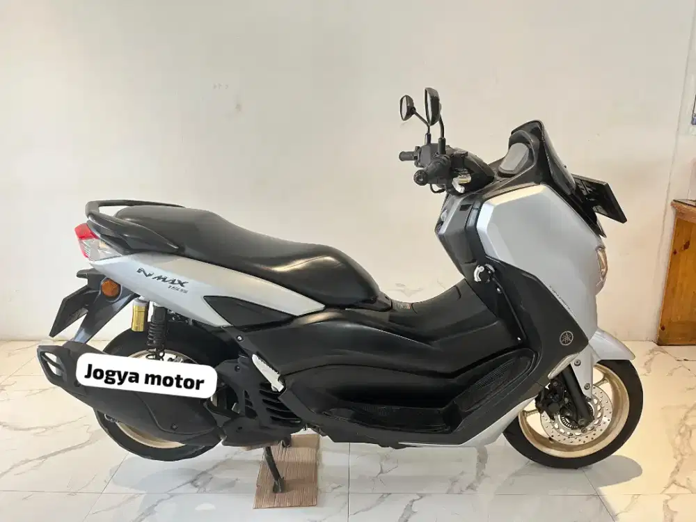 3 NEW NMAX 155 CONNECTED 2021