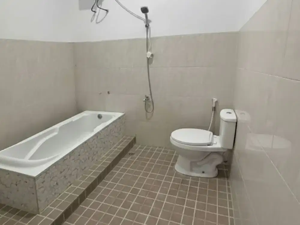 Dijual Rumah Terawat Dekat Kota Baru Parahyangan Bandung Barat