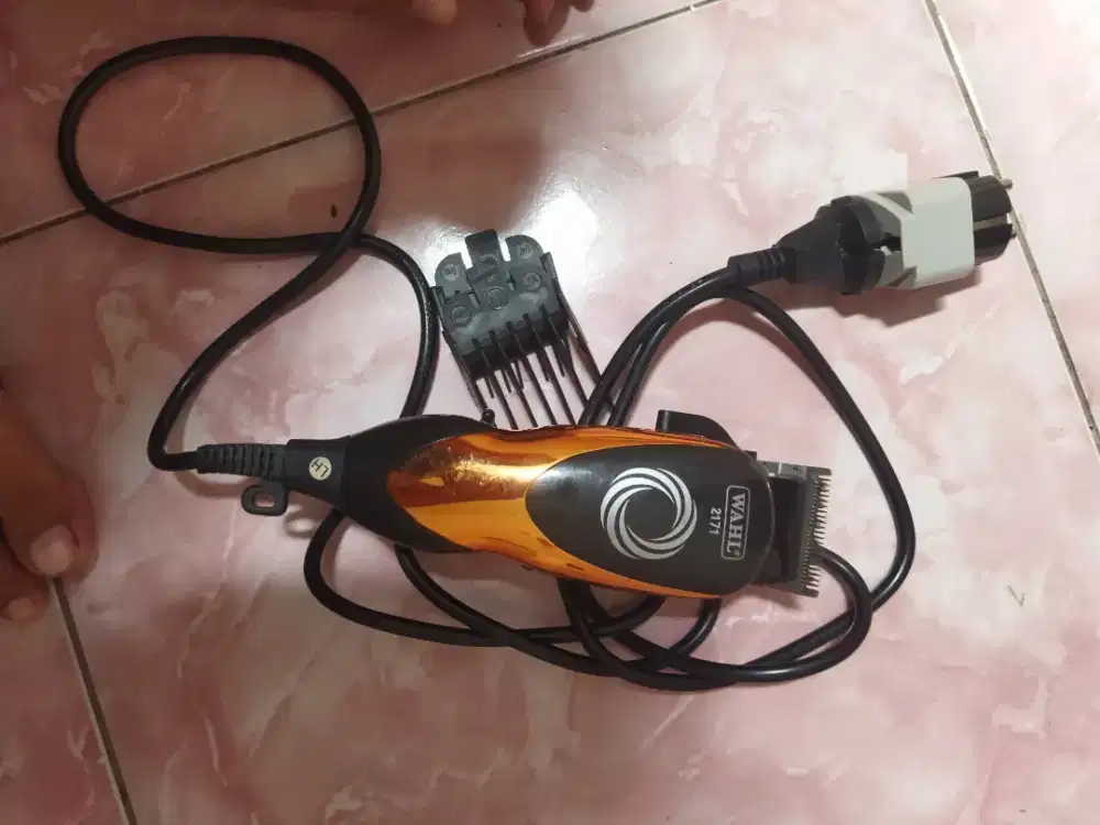 Misi mau jual mesin cukur merk Whal ori kondisi msh bagus