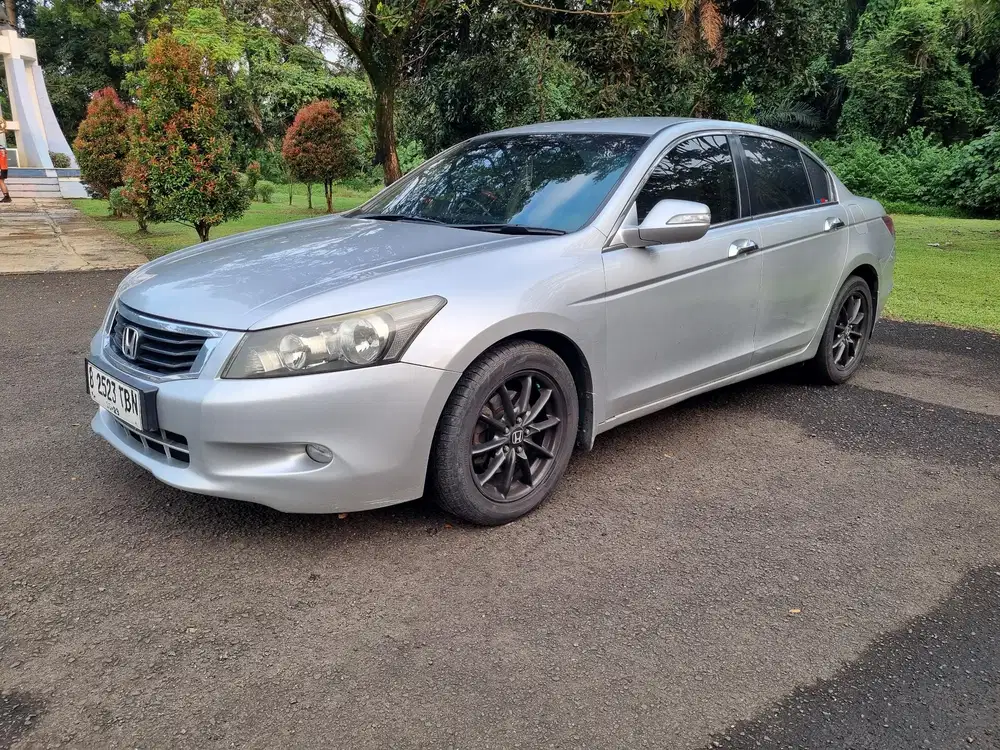 Honda Accord 2009 Bensin