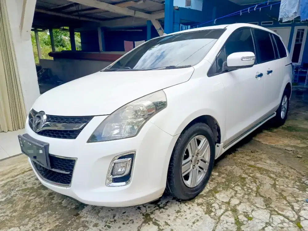 Mazda 8 Sunroof 2012