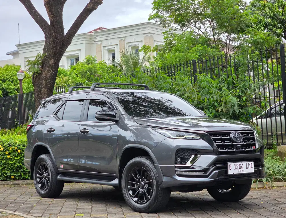 KM.35.RB|SEGER| FORTUNER GR SPORT 2.8 AT 2024 GREY ISTIMEWA FULL ORI!!