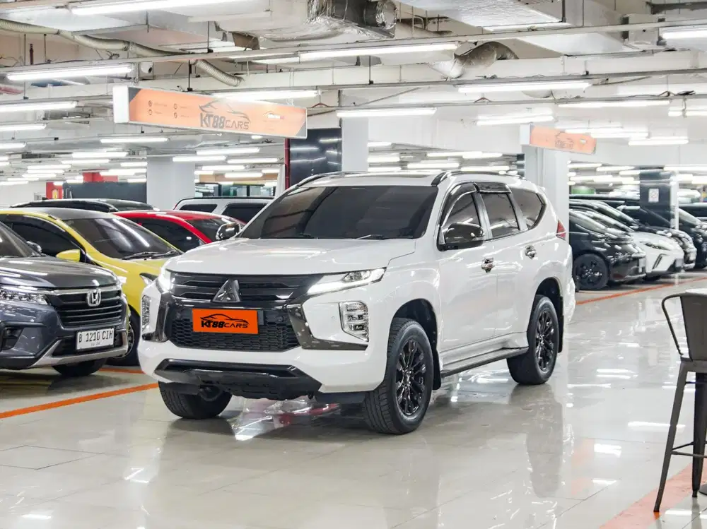 Mitsubishi Pajero sport Dakar Matic 2022 putih genap
