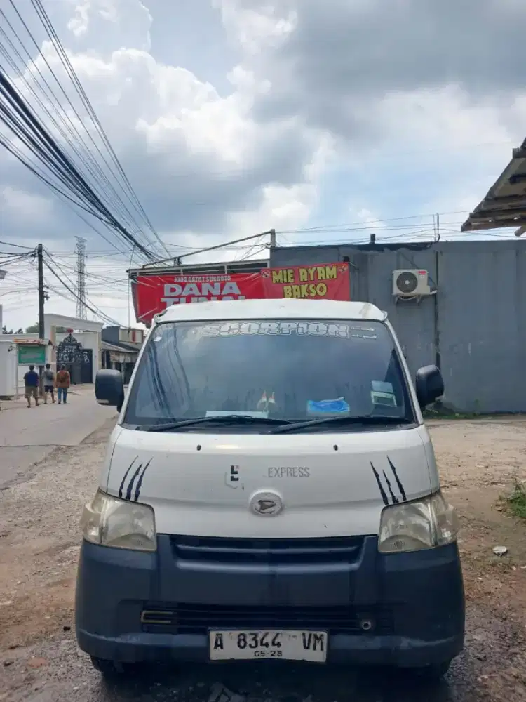 Granmax blind van