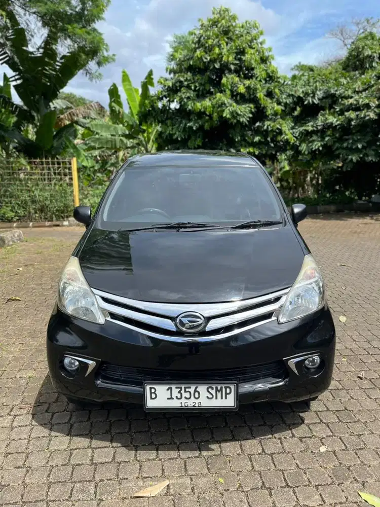 DAIHATSU XENIA Mi 1.0 MT 2013