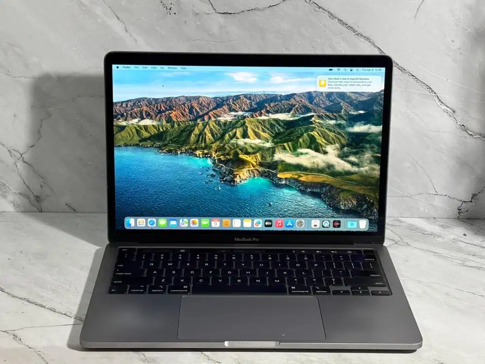 Macbook pro touchbar 2020 / CORE I5 / RAM 16GB / SSD 256GB / 13 INCH