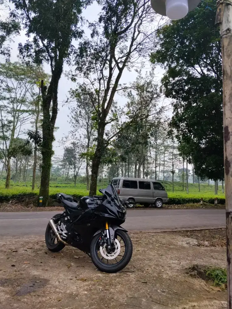 Jual aja motor nya, body mulus terawat, surat lengkap